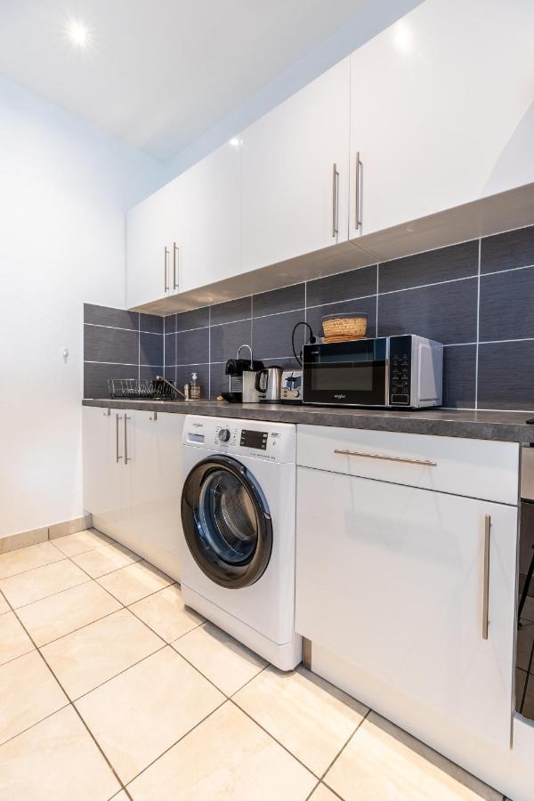 Cosy T2 Renove, Proche Centre-Ville-Fibre/Netflix Montlucon Ngoại thất bức ảnh