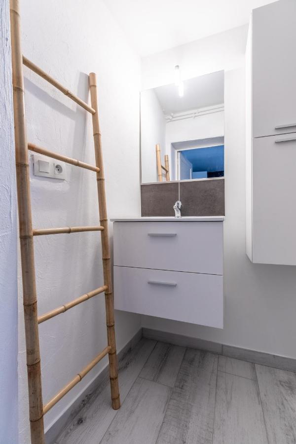 Cosy T2 Renove, Proche Centre-Ville-Fibre/Netflix Montlucon Ngoại thất bức ảnh